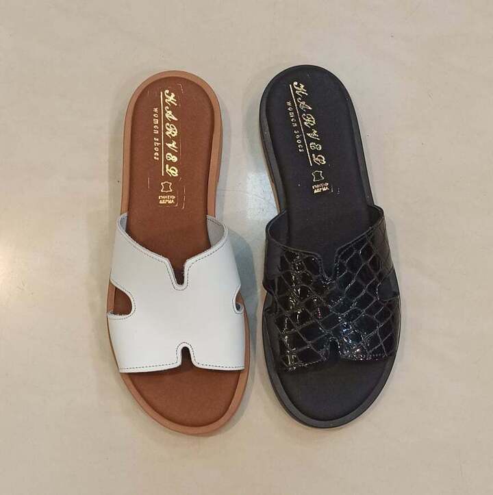 Γυναικεία δερμάτινα φλατάκια - κωδ 201