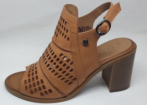 Δερμάτινο πέδιλο Carmela 67132