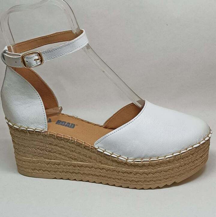 Δερμάτινη εσπαντρίγια Road #8544 Λευκό