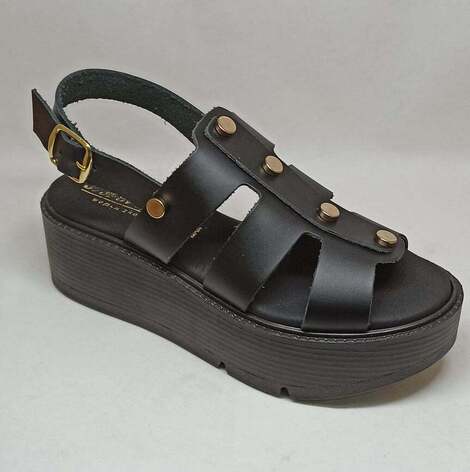 Δερμάτινη πλατφόρμα ελληνικής κατασκευής 161-07 Μαύρο