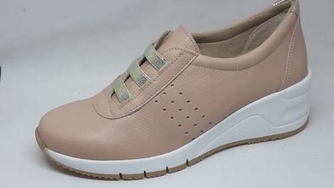 Δερμάτινο γυναικείο sneaker TS200